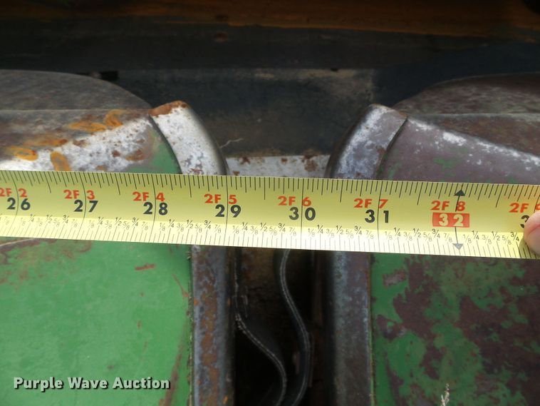 image for item DC5001 John Deere 853 all-crop head