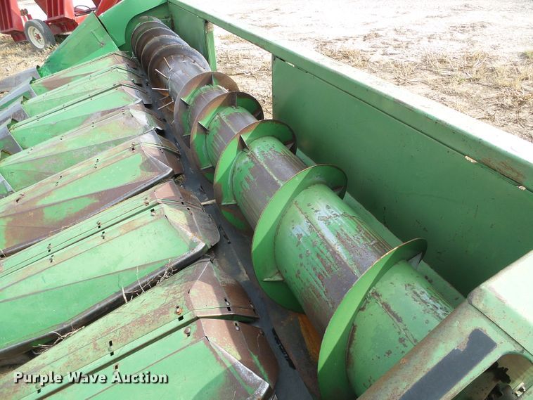 image for item DC5001 John Deere 853 all-crop head