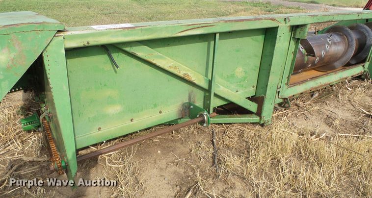 image for item DC5001 John Deere 853 all-crop head