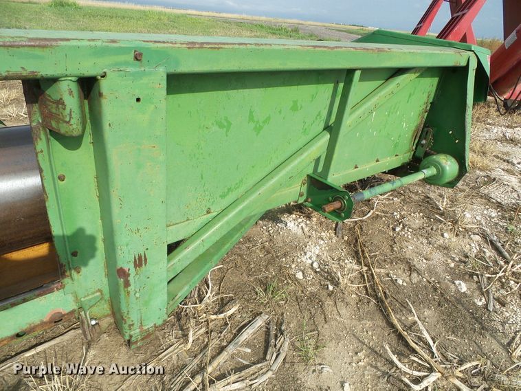 image for item DC5001 John Deere 853 all-crop head