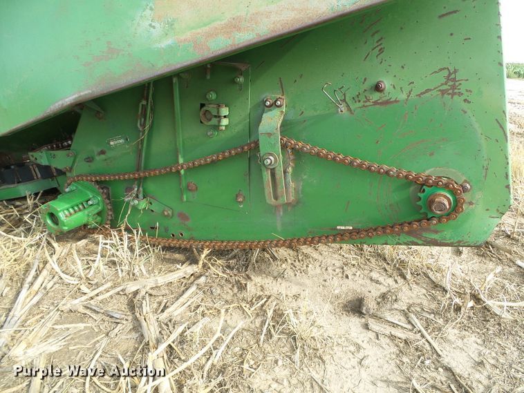 image for item DC5001 John Deere 853 all-crop head