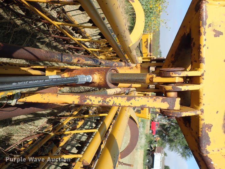 image for item DE1011 Vermeer hay rake