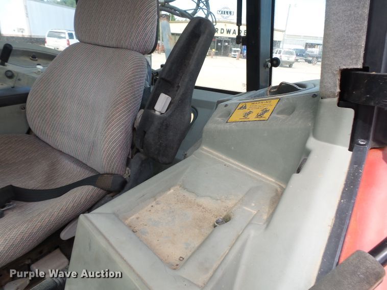 image for item DE7960 Massey-Ferguson 6280 tractor