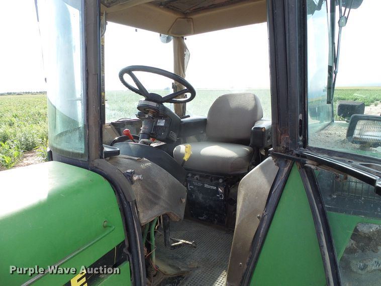 image for item DG0166 1993 John Deere 4960 MFWD tractor