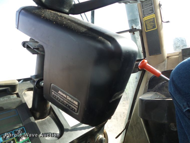 image for item DG0166 1993 John Deere 4960 MFWD tractor