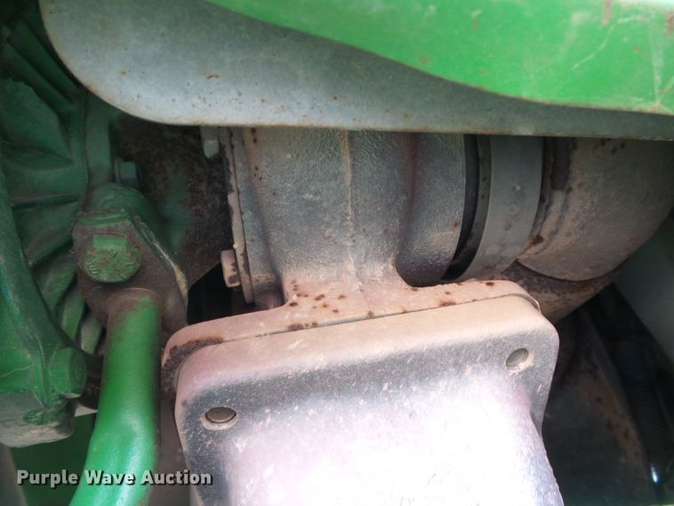 image for item DG0166 1993 John Deere 4960 MFWD tractor