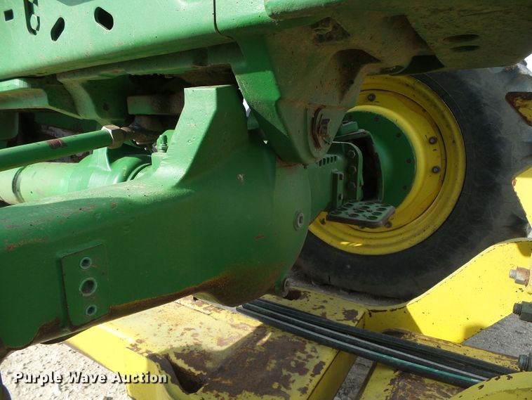 image for item DG0166 1993 John Deere 4960 MFWD tractor