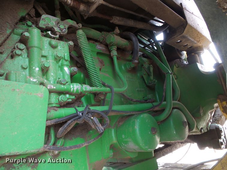 image for item DG0166 1993 John Deere 4960 MFWD tractor