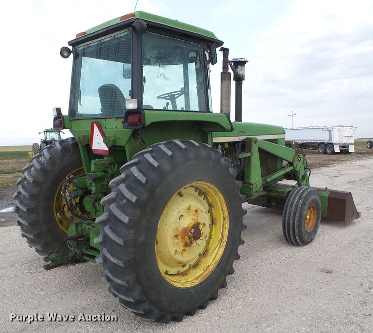 image for item DG0167 1973 John Deere 4630 tractor