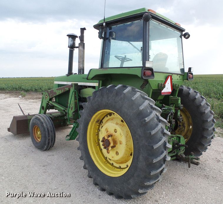 image for item DG0167 1973 John Deere 4630 tractor