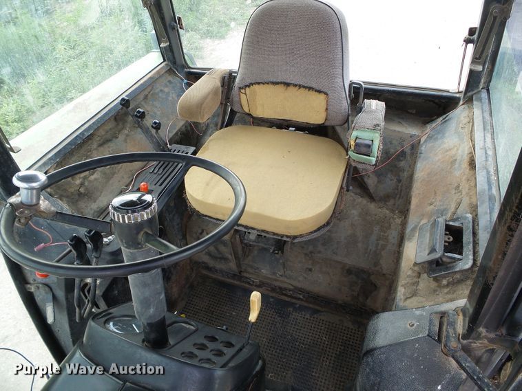 image for item DG0167 1973 John Deere 4630 tractor