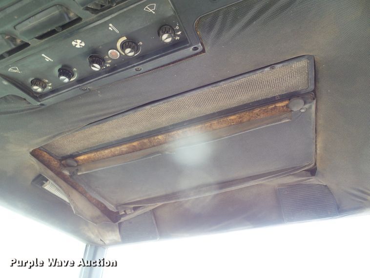 image for item DG0167 1973 John Deere 4630 tractor