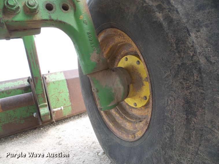 image for item DG0167 1973 John Deere 4630 tractor