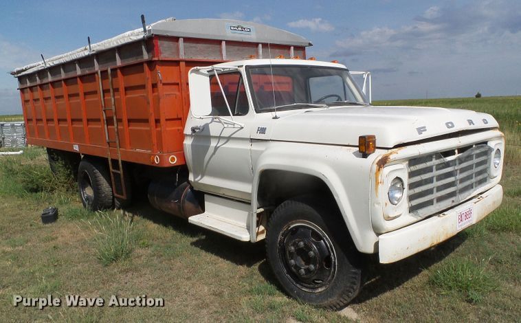 image for item DG0168 1973 Ford F600 grain truck