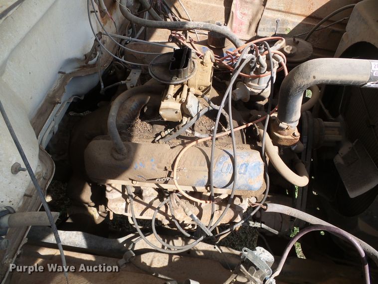 image for item DG0168 1973 Ford F600 grain truck