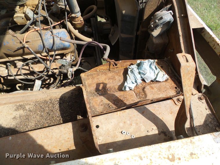 image for item DG0168 1973 Ford F600 grain truck