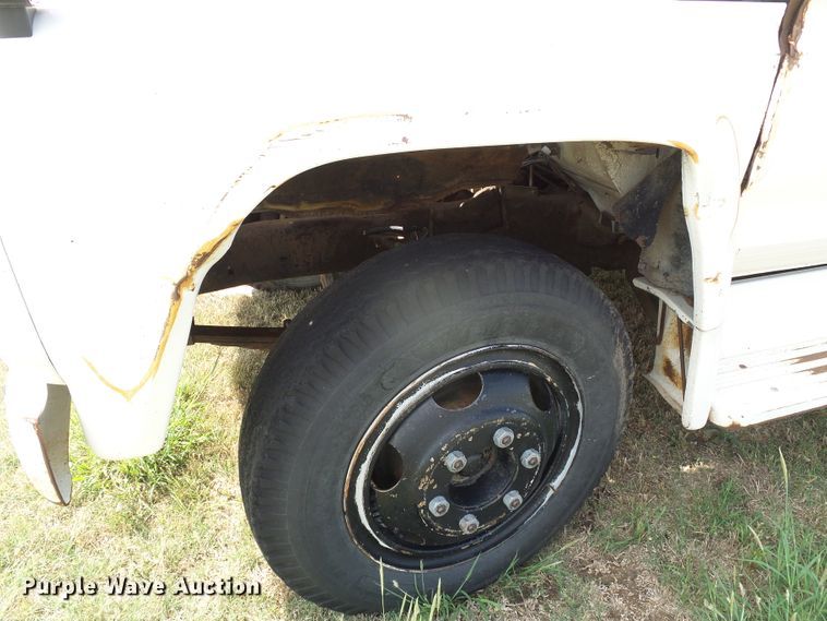 image for item DG0168 1973 Ford F600 grain truck