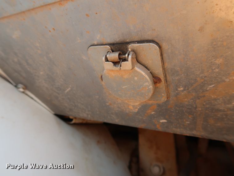 image for item DG4098 2001 Western Star 4964SX spreader truck