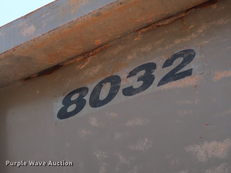 image for item DG4098 2001 Western Star 4964SX spreader truck