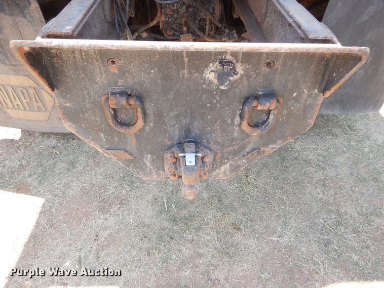 image for item DG4101 2002 Mack CL713 spreader truck