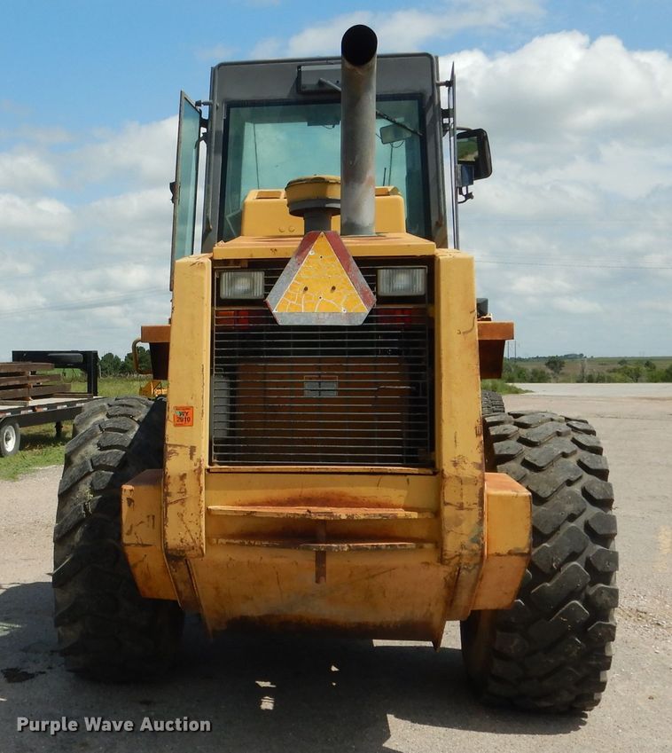 image for item DG5821 1997 Case 721B wheel loader
