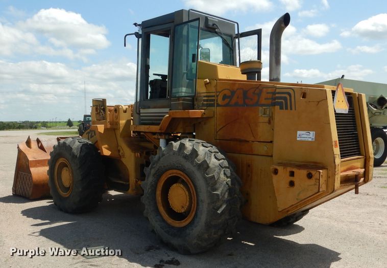 image for item DG5821 1997 Case 721B wheel loader