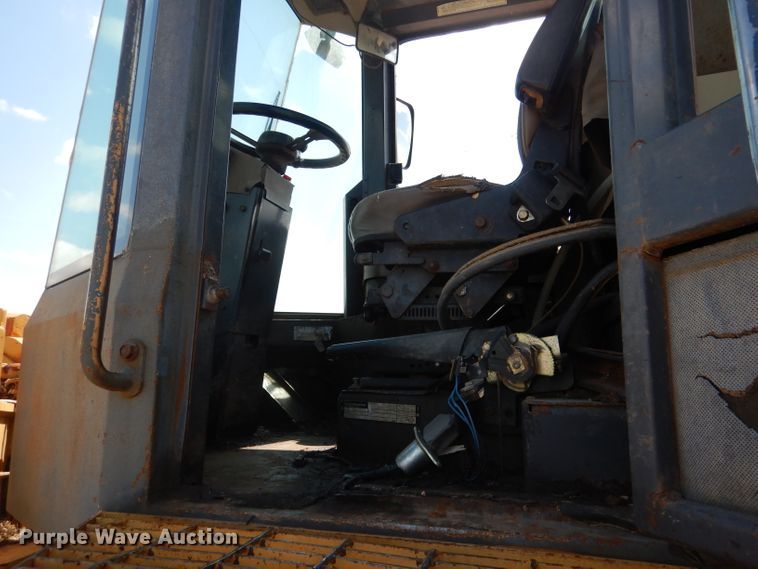 image for item DG5821 1997 Case 721B wheel loader