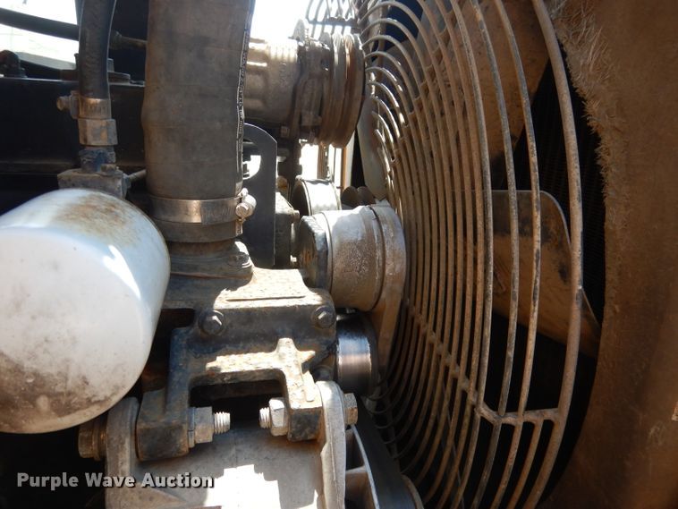 image for item DG5821 1997 Case 721B wheel loader