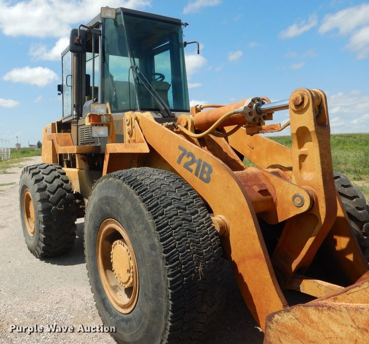 image for item DG5821 1997 Case 721B wheel loader