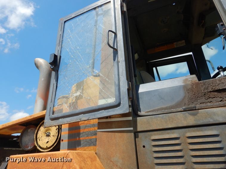 image for item DG5821 1997 Case 721B wheel loader