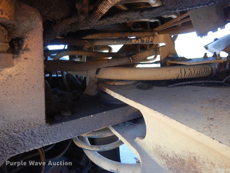 image for item DG5821 1997 Case 721B wheel loader