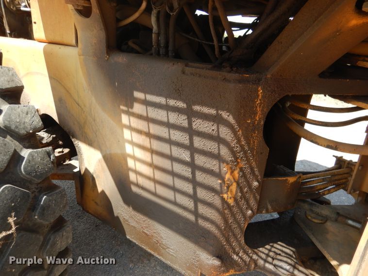 image for item DG5821 1997 Case 721B wheel loader