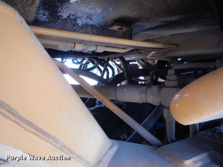 image for item DG5821 1997 Case 721B wheel loader