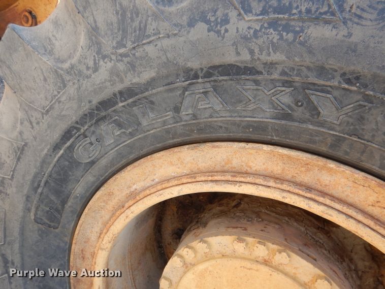 image for item DG5821 1997 Case 721B wheel loader