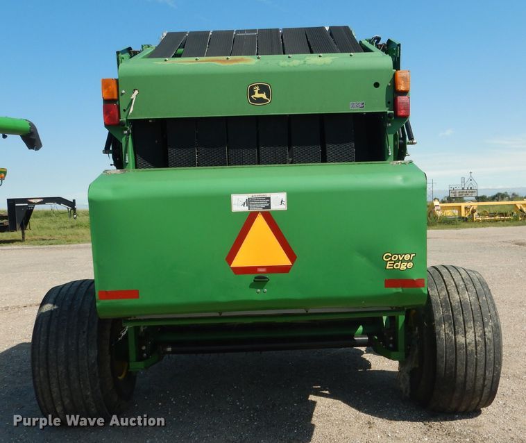 image for item DG5822 2009 John Deere 568 Mega Wide Plus round baler