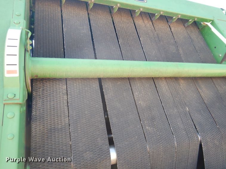 image for item DG5822 2009 John Deere 568 Mega Wide Plus round baler