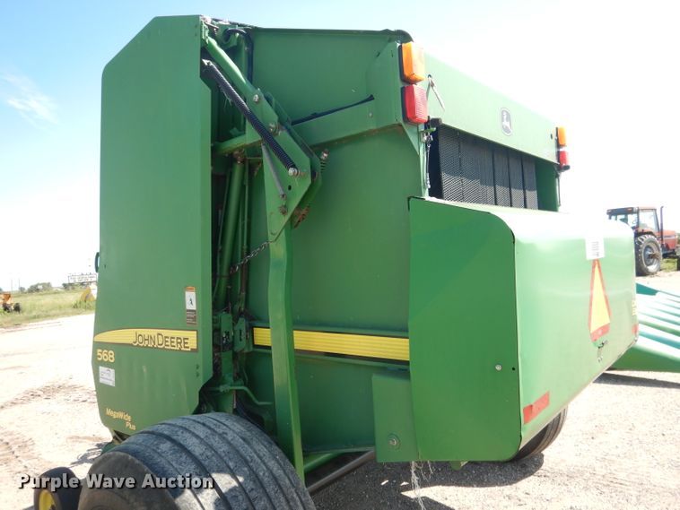 image for item DG5822 2009 John Deere 568 Mega Wide Plus round baler