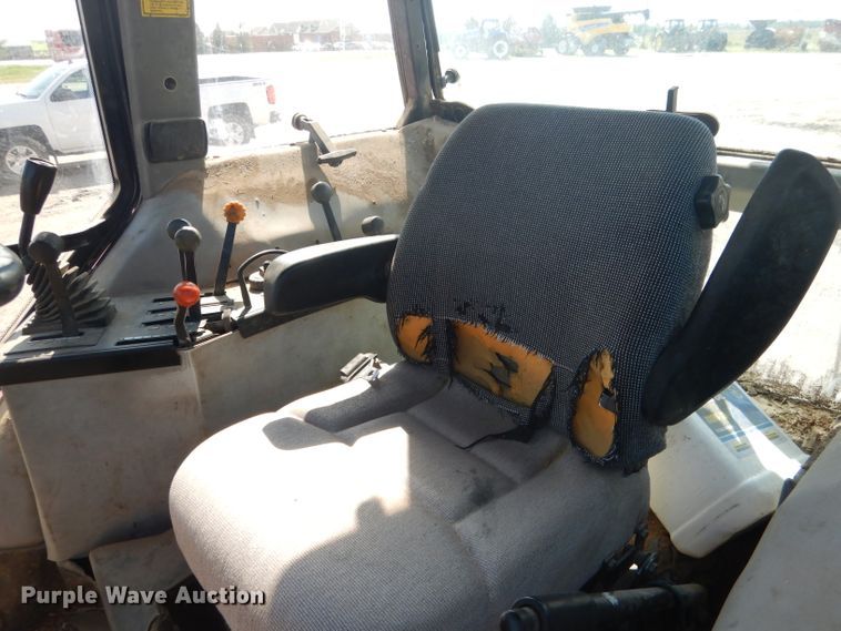 image for item DG5823 1997 Case IH 5240 tractor