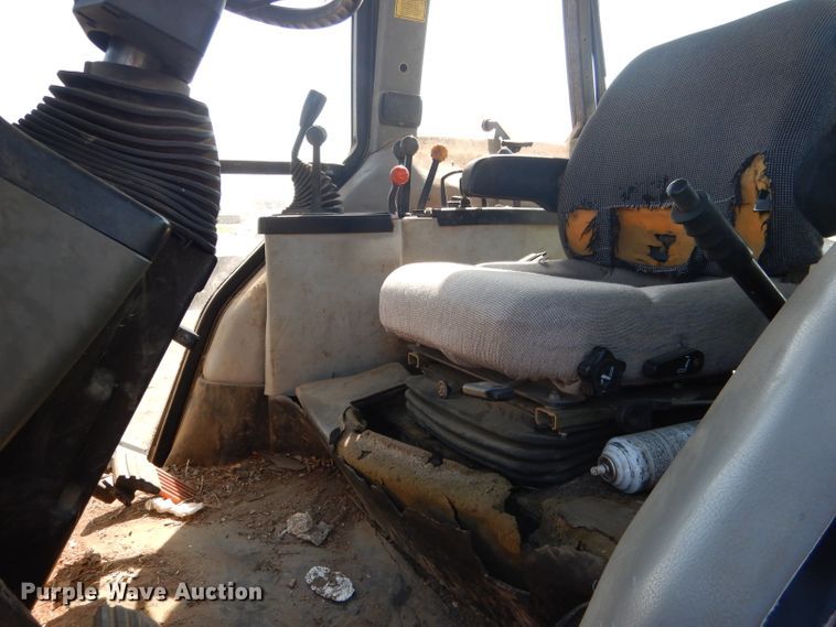 image for item DG5823 1997 Case IH 5240 tractor