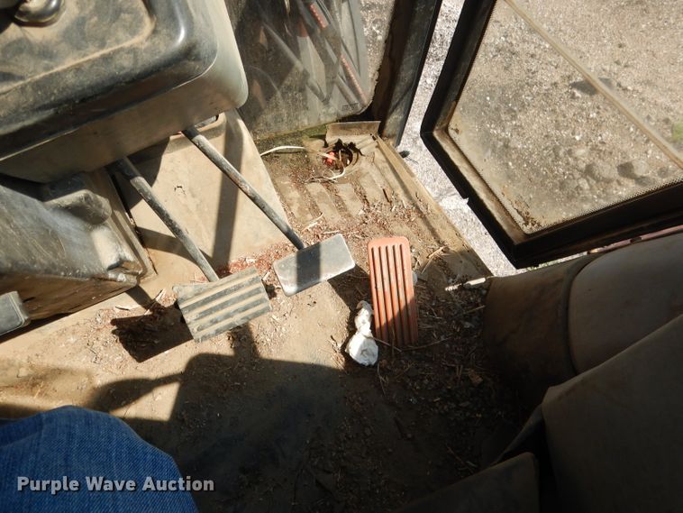 image for item DG5823 1997 Case IH 5240 tractor