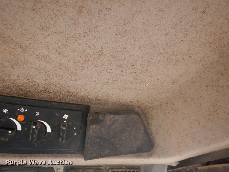 image for item DG5823 1997 Case IH 5240 tractor