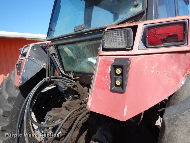 image for item DG5823 1997 Case IH 5240 tractor