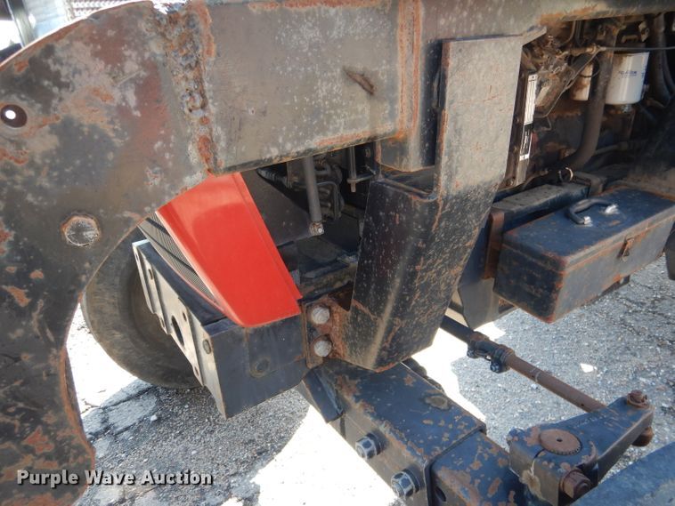 image for item DG5823 1997 Case IH 5240 tractor