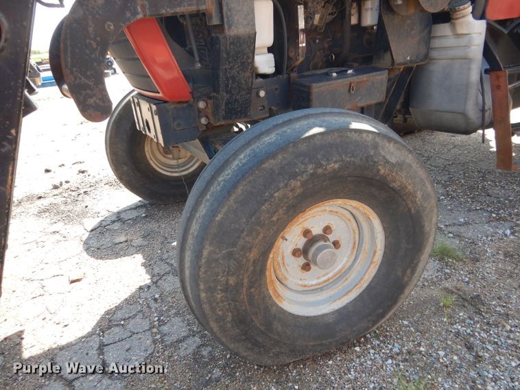 image for item DG5823 1997 Case IH 5240 tractor