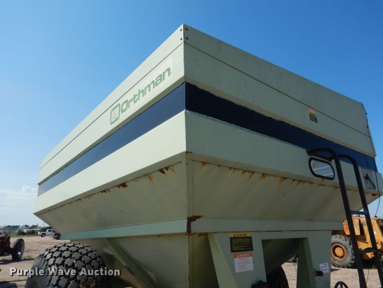 image for item DG5824 Orthman 608-020 grain cart