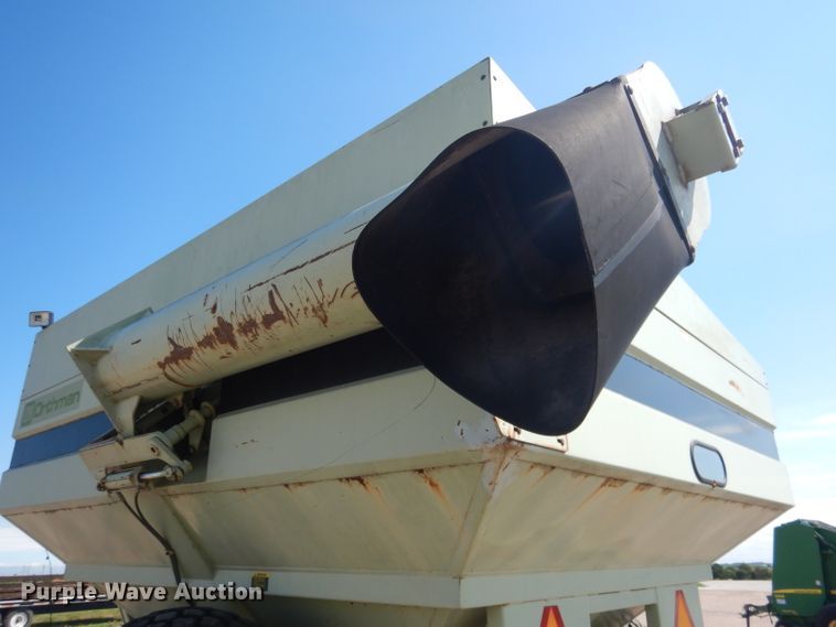 image for item DG5824 Orthman 608-020 grain cart