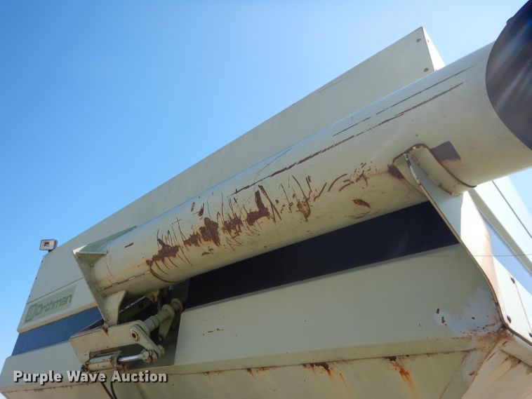 image for item DG5824 Orthman 608-020 grain cart