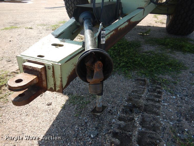 image for item DG5824 Orthman 608-020 grain cart