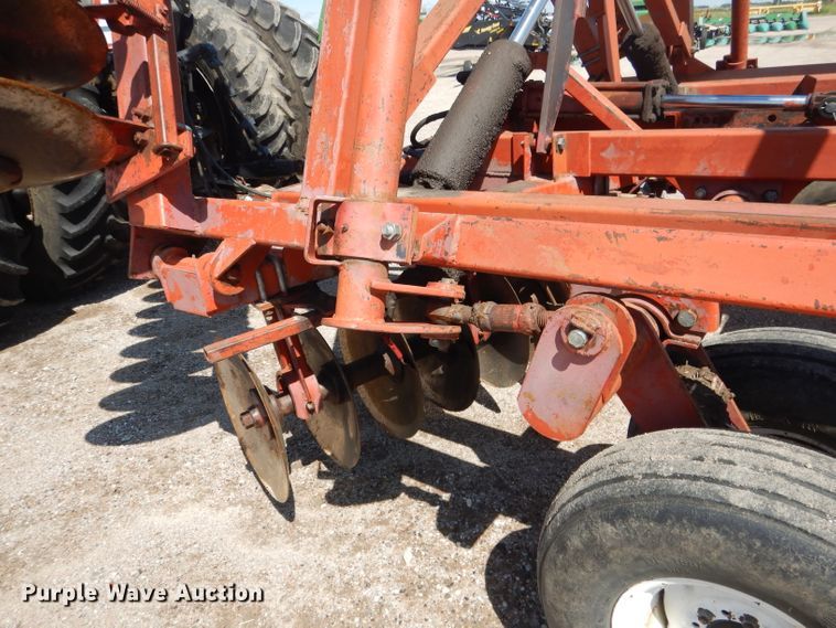 image for item DG5827 Bush Hog 1550 tandem disk