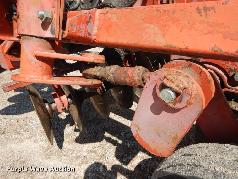 image for item DG5827 Bush Hog 1550 tandem disk